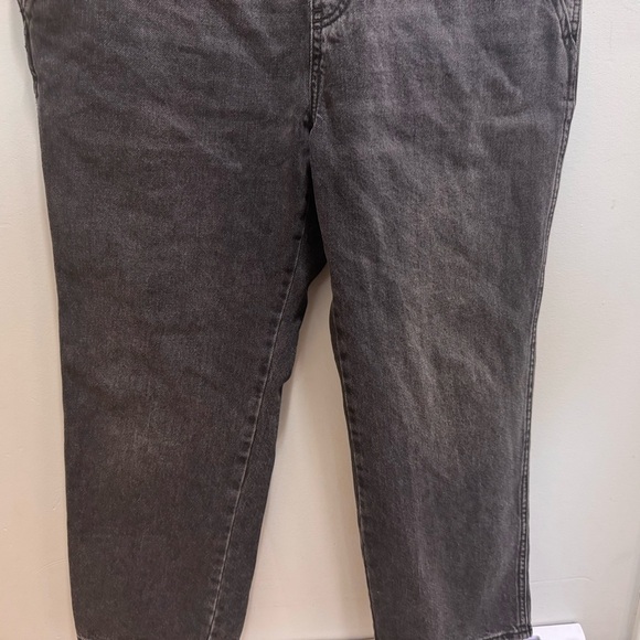 Old Navy Black Slouchy Straight Ankle Jean Overalls Size 14 Petite - Picture 7 of 15